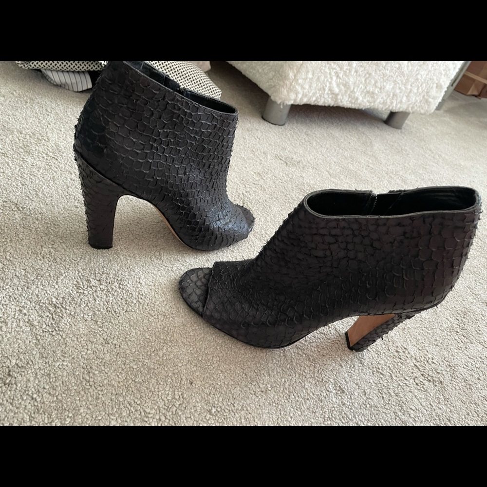 Vince Camuto peep toe heel booties